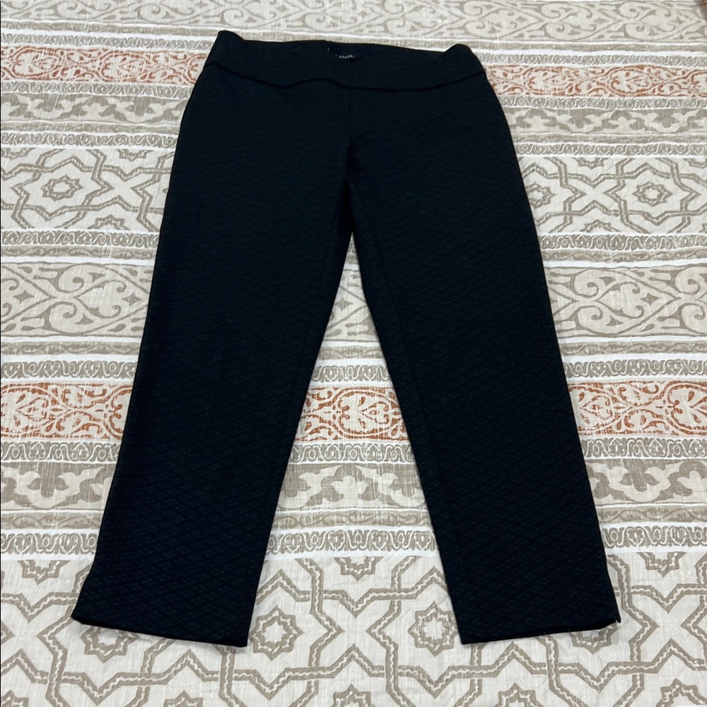 Zac & Rachel Black Textured Ponte Skinny Pants. - Picture 4 of 5